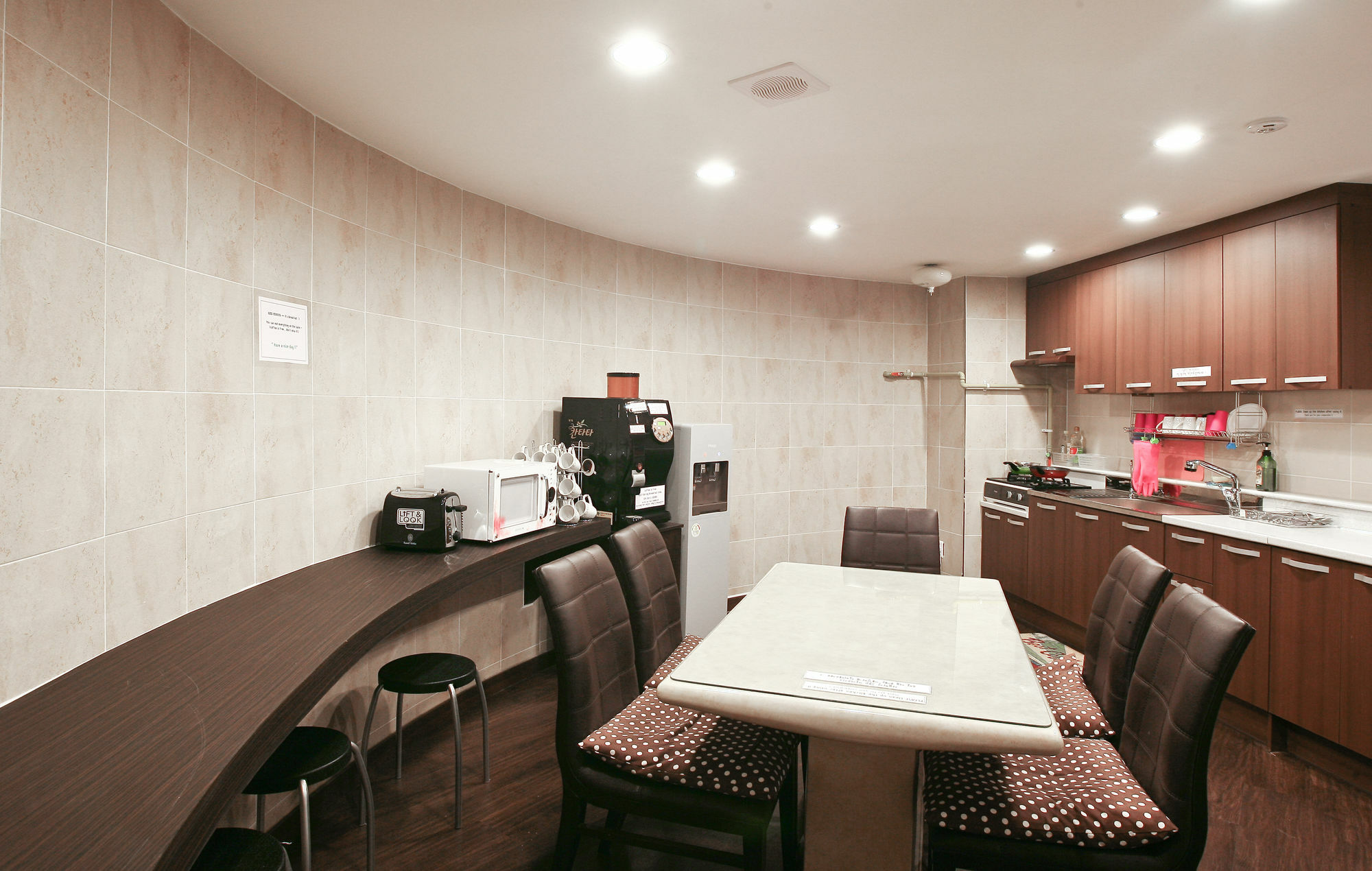 בוסאן Hello Guesthouse מראה חיצוני תמונה